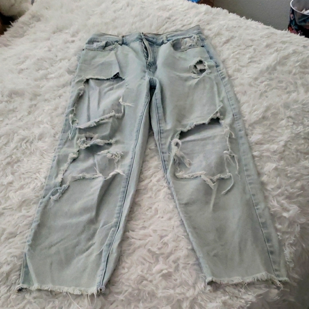 Pacsun Ripped Jeans Size 28